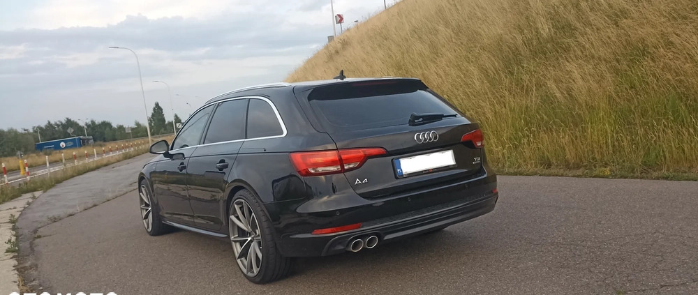 Audi A4 cena 104900 przebieg: 139772, rok produkcji 2017 z Kalisz małe 154
